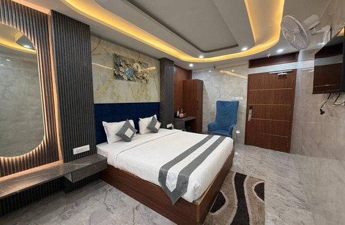 Jamui Hotel | Hotel Shashi Grand Jamui