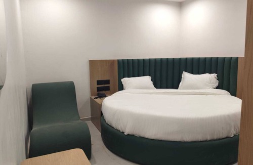 Paldi Hotel | hotel shiva inn