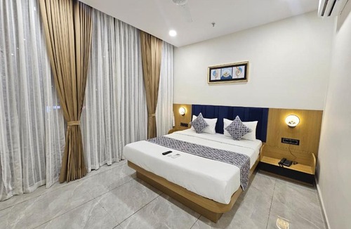 Gandhinagar Hotel | Hotel Shivalin Gandhinagar