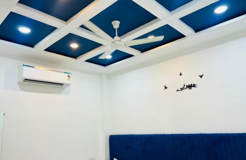 Ujjain Hotel | Hotel Shree