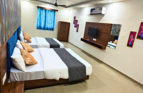 Vadodara Hotel | Hotel Shree Maya Inn