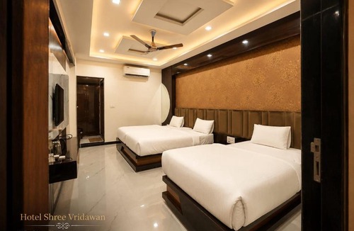 Nathdwara Hotel | Hotel Shree Vrindavan