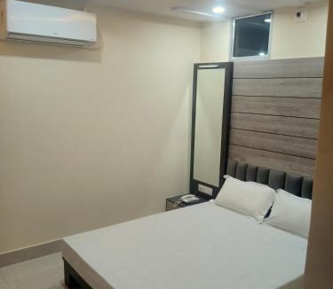 Bikaner Hotel | Hotel Shri Gourav