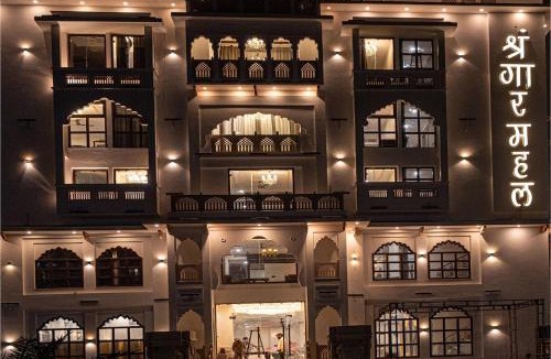 Vrindavan Hotel | Hotel Shringar Mahal Vrindavan