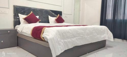 Mathura Hotel | Hotel shubharambh inn