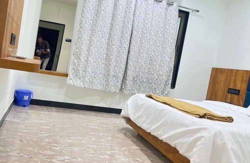 Dwarka Hotel | HOTEL SIDDH