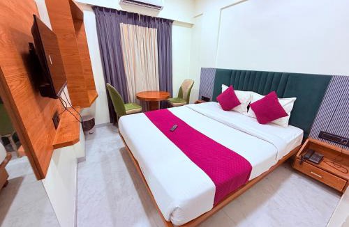 Dombivli East Hotel | Hotel Siddhi Residency Dombivali