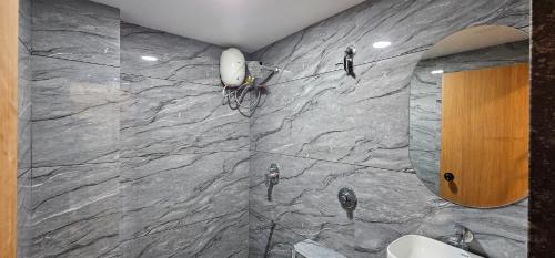 Ahmedabad Hotel | Hotel Silvera Inn