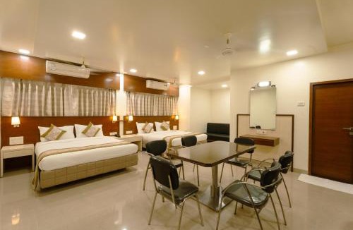 Kalamboli Hotel | Hotel Sitara Residency