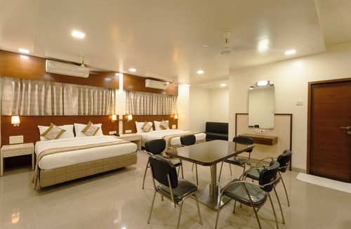Kalamboli Hotel | Hotel Sitara Residency
