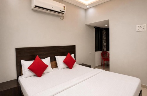 Ahmedabad Hotel | Hotel Skyhigh - Hotel Tushar