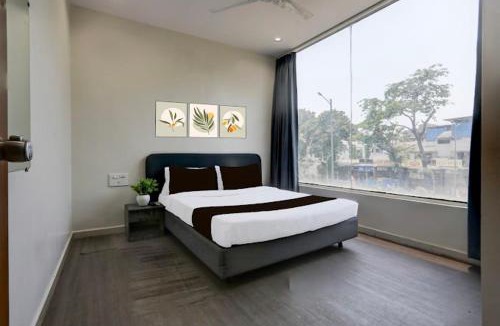Surat Hotel | hotel spark