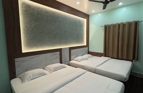 Sealdah Hotel | Hotel Sree Durga