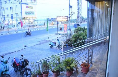 Anantapur Hotel | Hotel Sree7 Inn