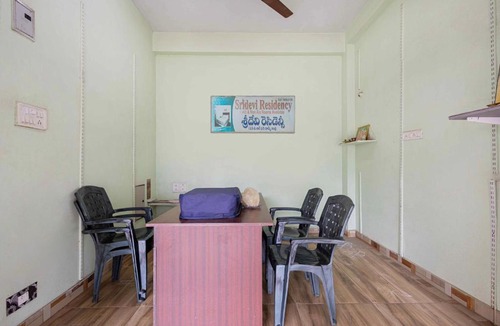 Kakinada Hotel | Hotel Sridevi Grand
