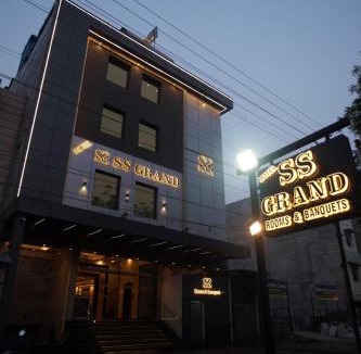 Kalyanpur Hotel | Hotel SS Grand