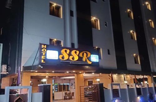 Dwaraka Nagar Hotel | HOTEL SSR ( SAI SRINIVASA RESIDENCY)