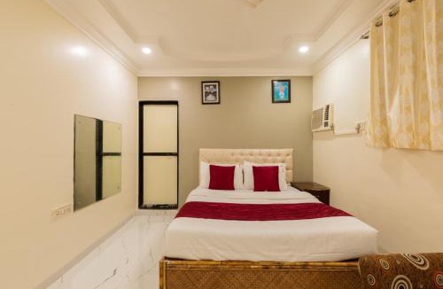 Versova Hotel | Hotel Stay Land Inn