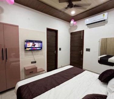 Karnal Hotel | Hotel Staywell