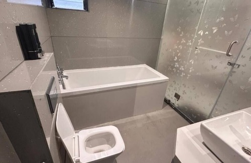 Navi Mumbai Hotel | Hotel Sterling Executive