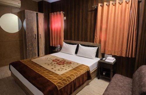 Nathdwara Hotel | Hotel Sudarshan By Nath Bliss - Near Shrinathji Temple Just 2 Mins Walk