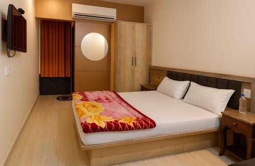 Nathdwara Hotel | Hotel Sudarshan By Nath Bliss - Near Shrinathji Temple Just 2 Mins Walk