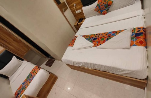 Girgaon Hotel | HOTEL SUN CITY