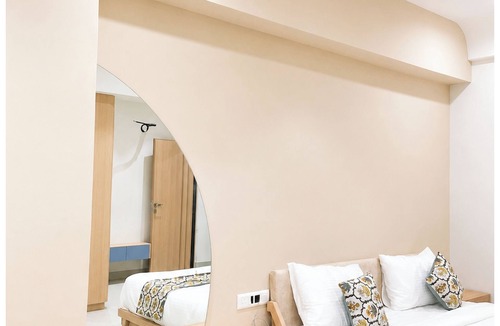Vallabh Vidhyanagar Hotel | Hotel Sun Shine