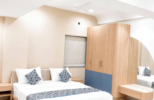 Vallabh Vidhyanagar Hotel | Hotel Sun Shine