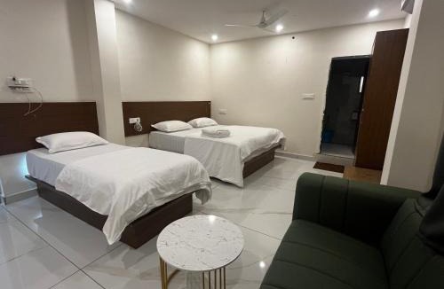 Puttaparthi Hotel | HOTEL SVR grand
