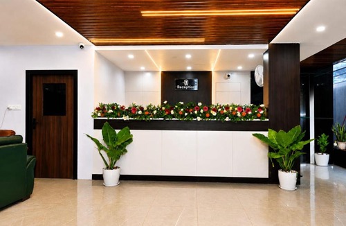 Anakapalle Hotel | Hotel Takasi Heaven