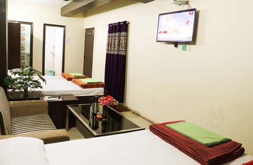 Jhumri Telaiya Hotel | Hotel Tara Tower