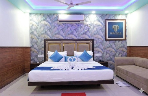 Gwalior Hotel | Hotel Tavooza Formely Sumangal