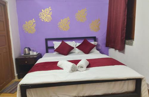 Amar Sagar Pol Hotel | Hotel Temple View Jaisalmer