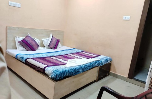 Bhopal Hotel | Hotel Thakur Ji