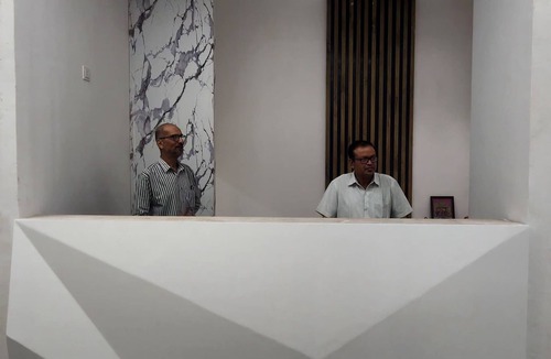 Ahmedabad Hotel | Hotel The Aeraj