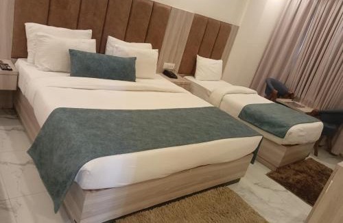 Kanpur Hotel | Hotel the avalon stay