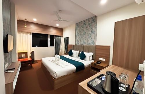Rajpipla Hotel | Hotel The Divine Inn