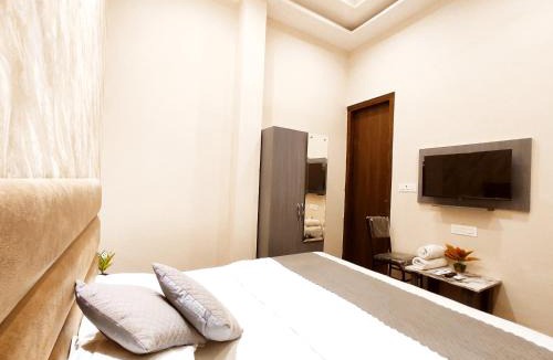 Ludhiana Hotel | HOTEL THE LOTUS INN - Modern Rooms & Banquet By Organica Group
