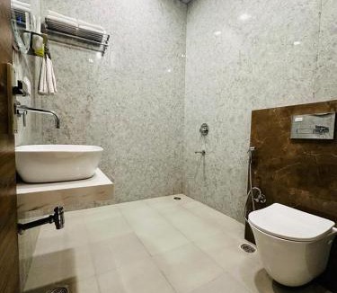 Kukas Hotel | Hotel The Maya Palace