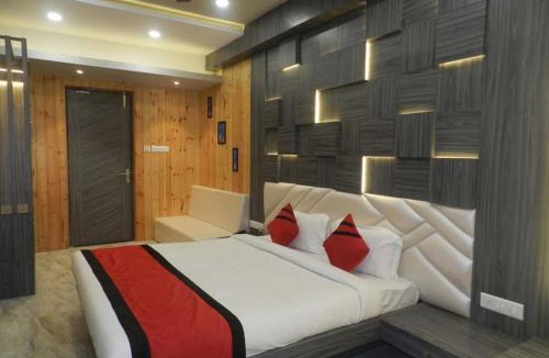 Kanpur Hotel | Hotel The Novelty