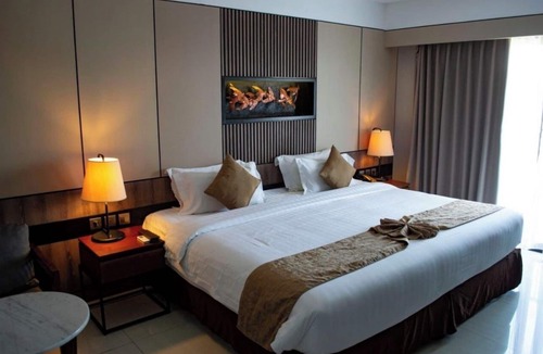 Usman Pura Hotel | Hotel The Season