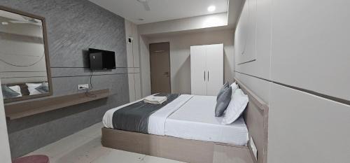 Ahmedabad Hotel | Hotel The Shivay