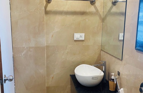 Nagpur Hotel | Hotel The Silver Nest