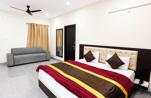 Bhimtal Hotel | Hotel The Sunlight Restaurant Bhimtal