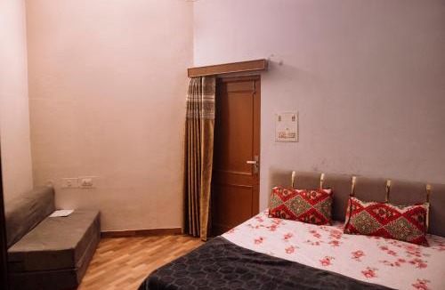 Gwalior Hotel | Hotel The TWB palace