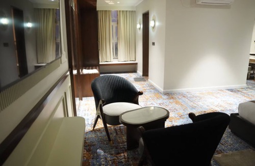 Marhi Hotel | Hotel The Vijay Villas
