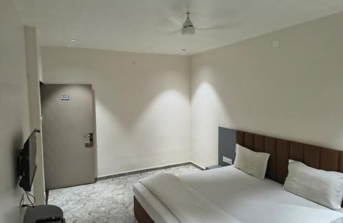 Sarangpur Hotel | hotel tirth sarangpur