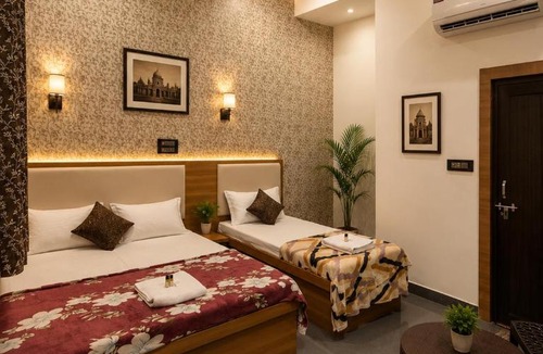 Mathura Hotel | Hotel Town Inn