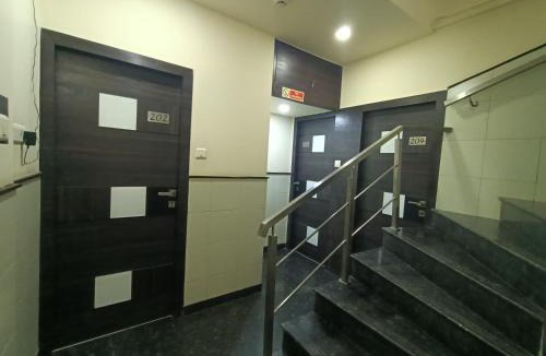 Sion Hotel | Hotel Triton Sion - Near US Embassy - Hotel Near BKC